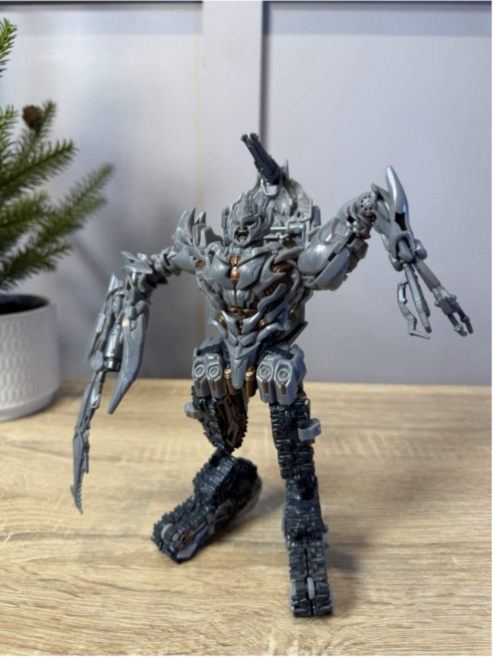 Hasbro Transformers Studio Series SS-13 MEGATRON Takara Tomy Action Figure